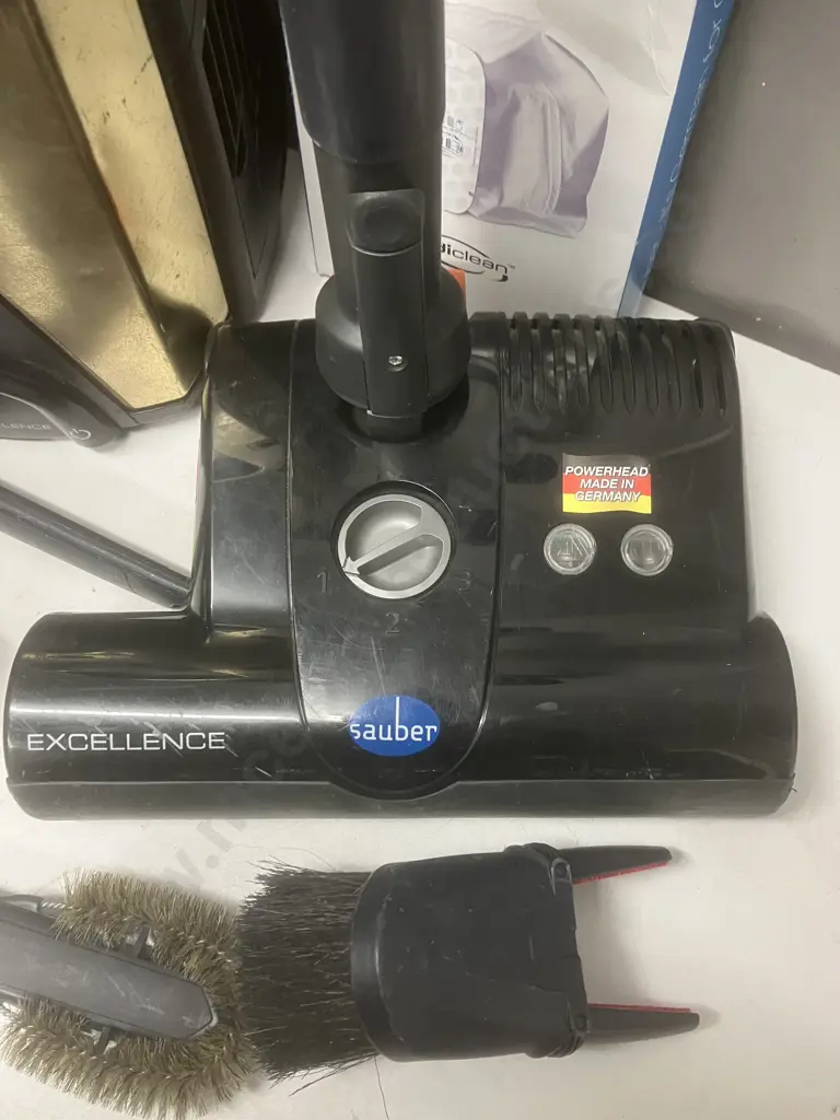 Sauber Excellence SE-400 Vacuum Cleaner With Accessories Image 1++
