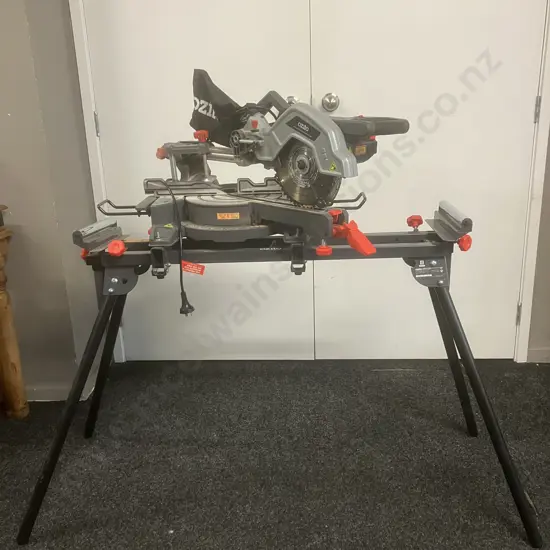 Ozito 1600W Sliding Compound Mitre Saw With Stand SCMS-1621MS