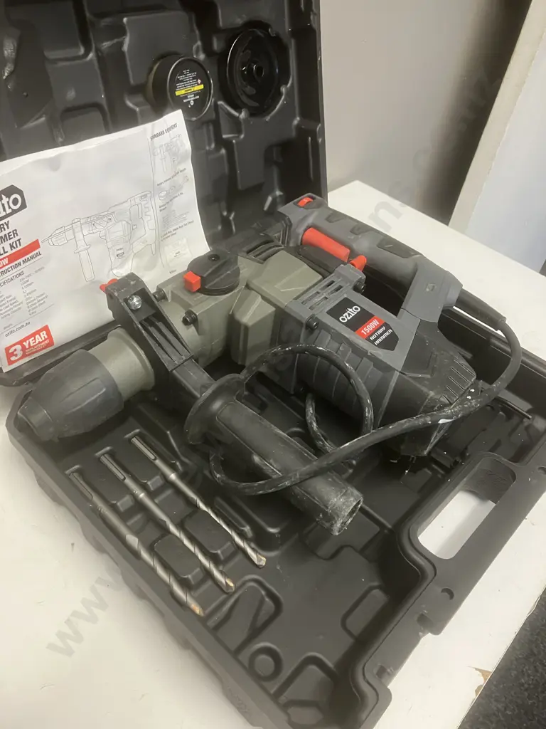 Ozito RHD-1550 1500W Rotary Hammer In Case Image 1++