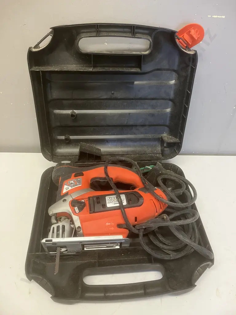 Black & Decker Firestorm Jigsaw In Case Image 1++