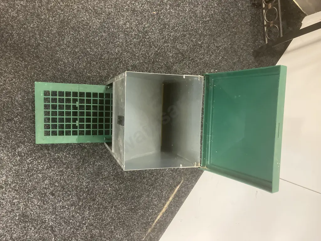 Poultry Feeder - Feed-o-matic Treadle Feeder Image 1++
