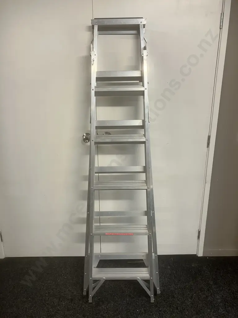 Bailey Trade Dual Purpose 6 Riveted 150Kg, .80m - 3.19m Image 1++