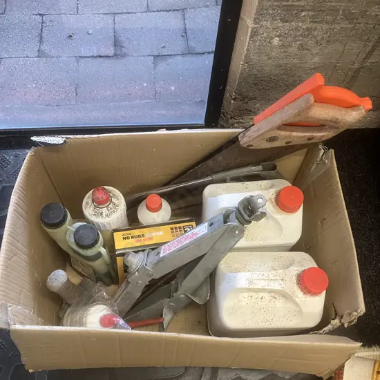 Box Lot Oils, Jack, Hand Tools Etc