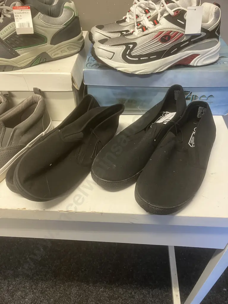 8 x Pairs of New Shoes - Mens Size 8 Image 1++