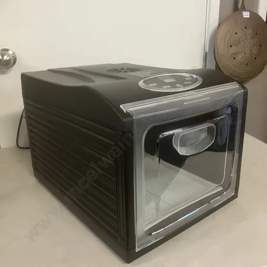 Sunbeam Food Lab Electronic Dehydrator DT600