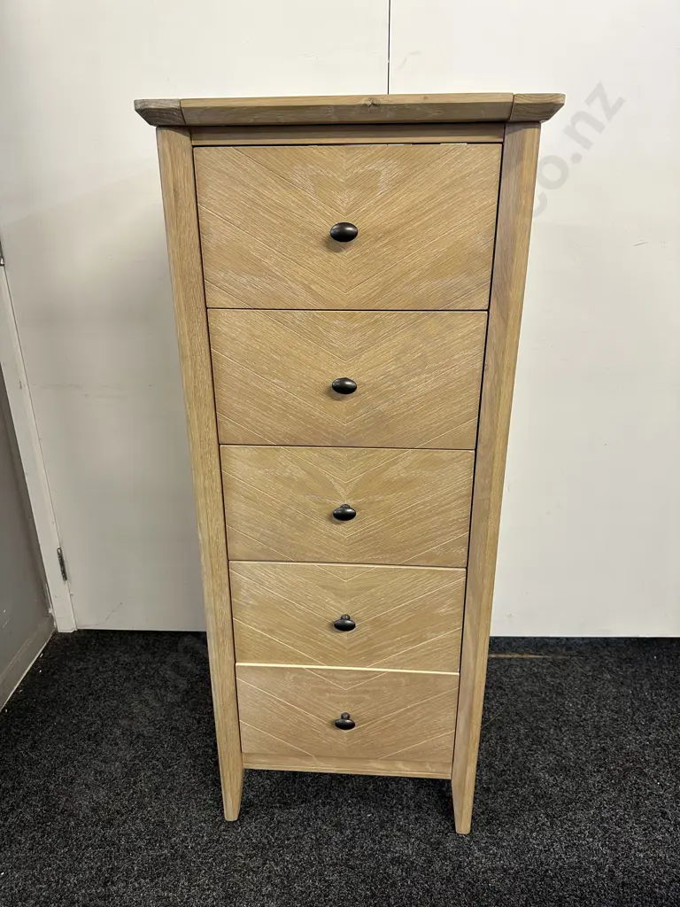 Debonaire Furniture Sold By Van Dykes Living 5 Drawer Lingerie Chest With Lift Up Mirror H120 W50 D46cm. Image 1++
