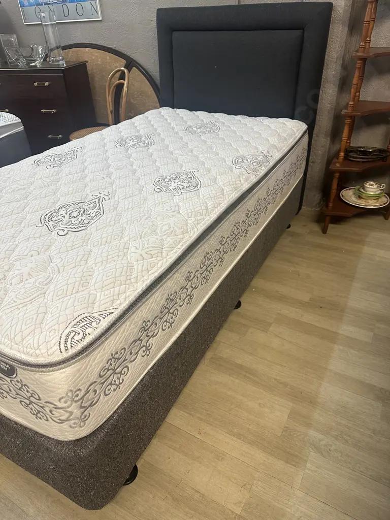Ex Harvey Norman 2024 King Single Bed Beauty Rest Silver With Grey Fabric Head Board  Image 1++