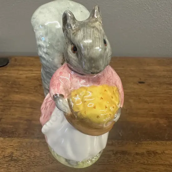 Beswick Beatrix Potter 'Goody Tiptoes' Figurine H8cm.