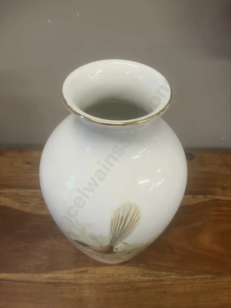 Porcelain Fantails Vase #282 by Raymond Fowler, Signed on Base. H26cm Image 1++