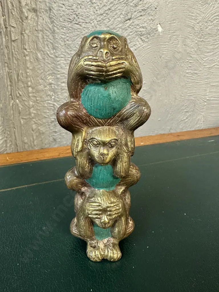 Vintage Brass Stacking Monkey Figurine "Three Wise Monkeys" Image 1++
