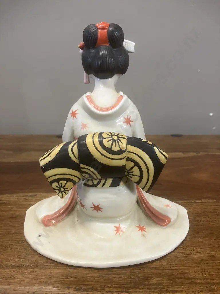 Vintage 1984 “Maiden of the Perfect Blossom” Tokutaro Tamai Porcelain Figurine.16cm, With Chokin Art Fan Image 1++