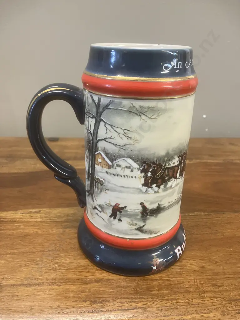 Vintage 1990 "An American Tradition" Anheuser Busch Budweiser Holiday Stein. 18cm Image 1++