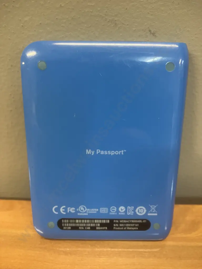 WD My Passport Essential 640GB? External Hard Drive Image 1++