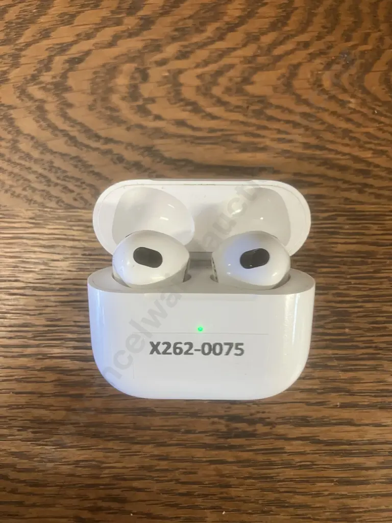 Apple AirPods A2564 3rd Generation With Charging Case Image 1++