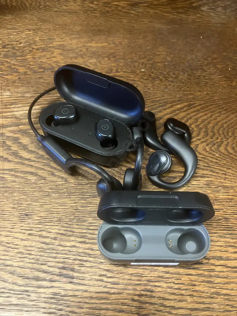 Skull Candy Earbud Case Only, Tozo Earbuds With Case, Bone Conduction Headphones Etc Image 1++