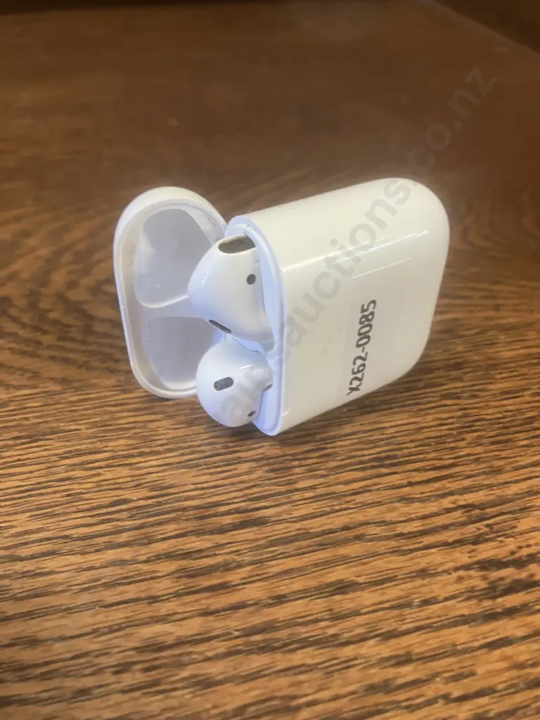 Apple AirPods With A1602 Charging Case Image 1++