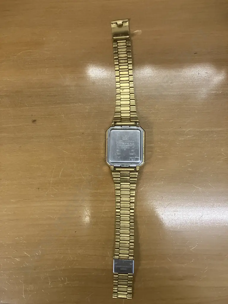 Casio Vintage Retro Watch A100WEG-9A Image 1++