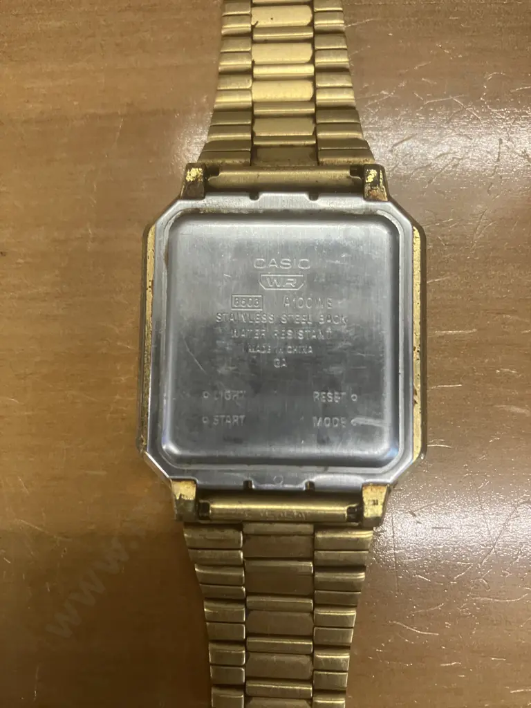 Casio Vintage Retro Watch A100WEG-9A Image 1++