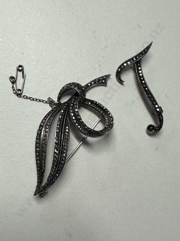 Sterling Silver Vintage Brooches Image 1++