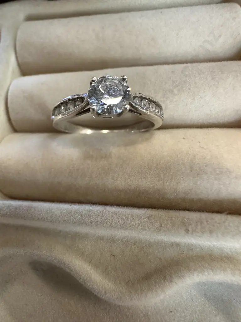 Stamped ? Ring Large Clear Stone With Eight Small Stones Image 1++