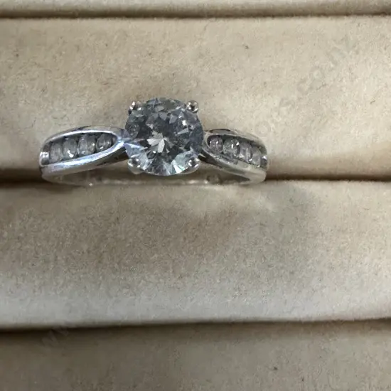 Stamped ? Ring Large Clear Stone With Eight Small Stones