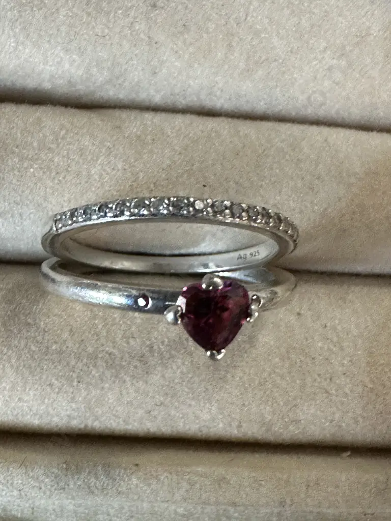 Pandora Sterling Silver 925 Heart Shaped Red Stone Ring And Band Image 1++