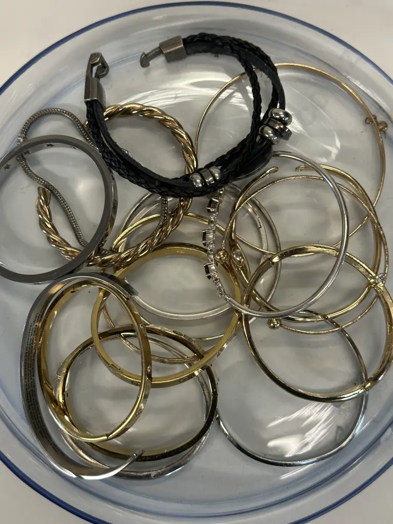 Selection Of Bracelets & Bangles Image 1++