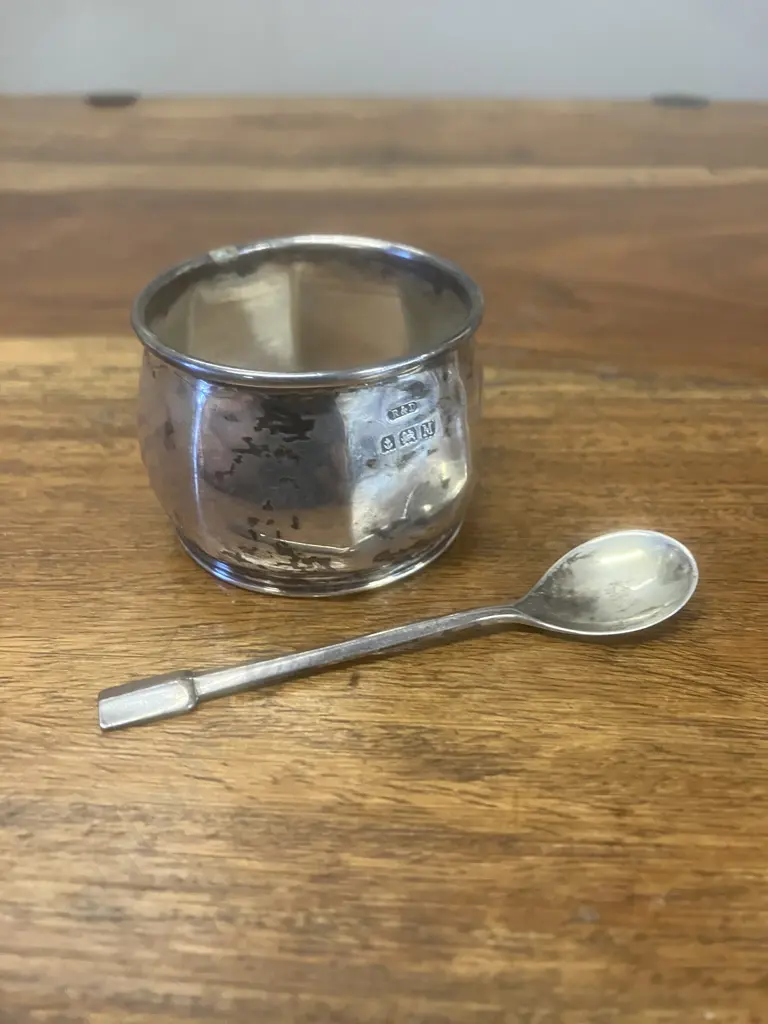 Roberts & Dore Ltd Sterling Silver Condiments Jar Outer & Spoon, Birmingham 1935 & 1936, Hallmarked (20g) Image 1++