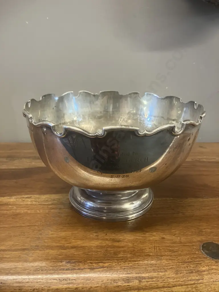 James Dixon & Sons Ltd Sterling Silver Punch Bowl, Sheffield 1927, Hallmarked. 13 x 20cm (593g) Image 1++