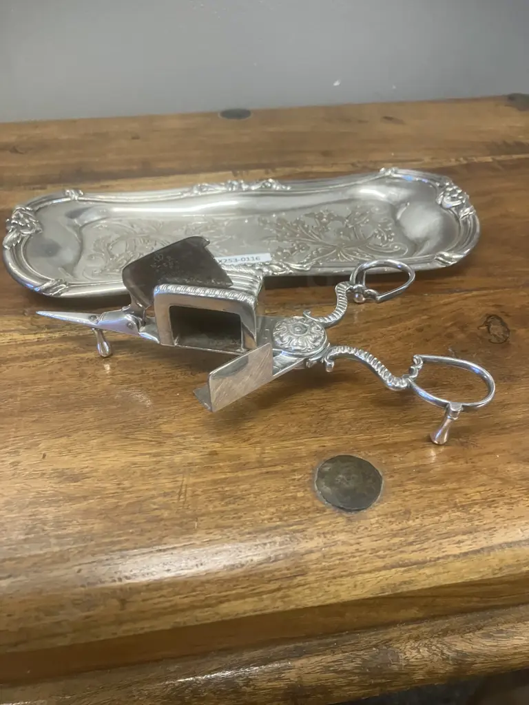 Silver Plate Candle Snuffers With Ornate Tray Image 1++