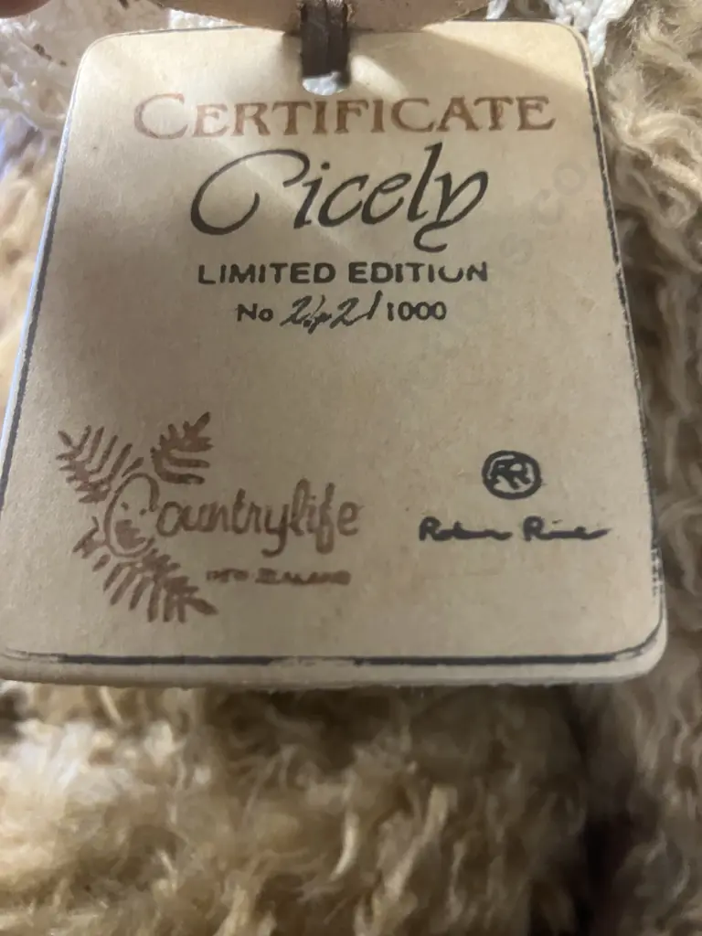 Robin Rive "Cicely" Country Life Retired Limited Edition Teddy Bear, #242 of 1000. 40cm, Jointed Handmade With Tags Image 1++