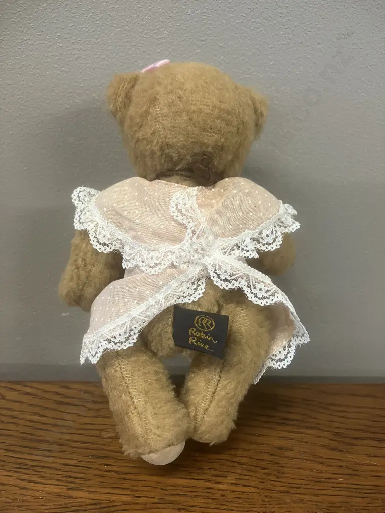Robin Rive "Rosebud" Country Life Retired Limited Edition Teddy Bear, #49 of 2000. 7cm, Jointed Handmade With Tags Image 1++