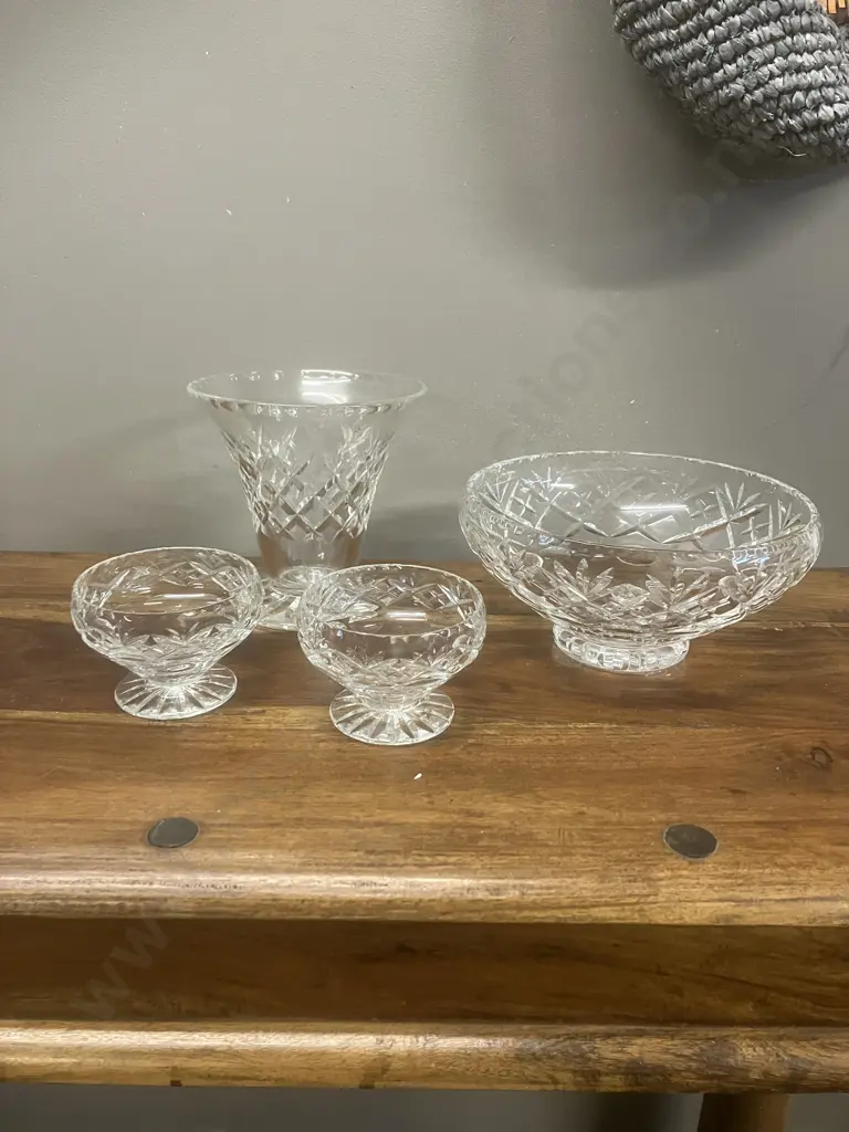 Crystal Bowl & Dishes With Vase Image 1++