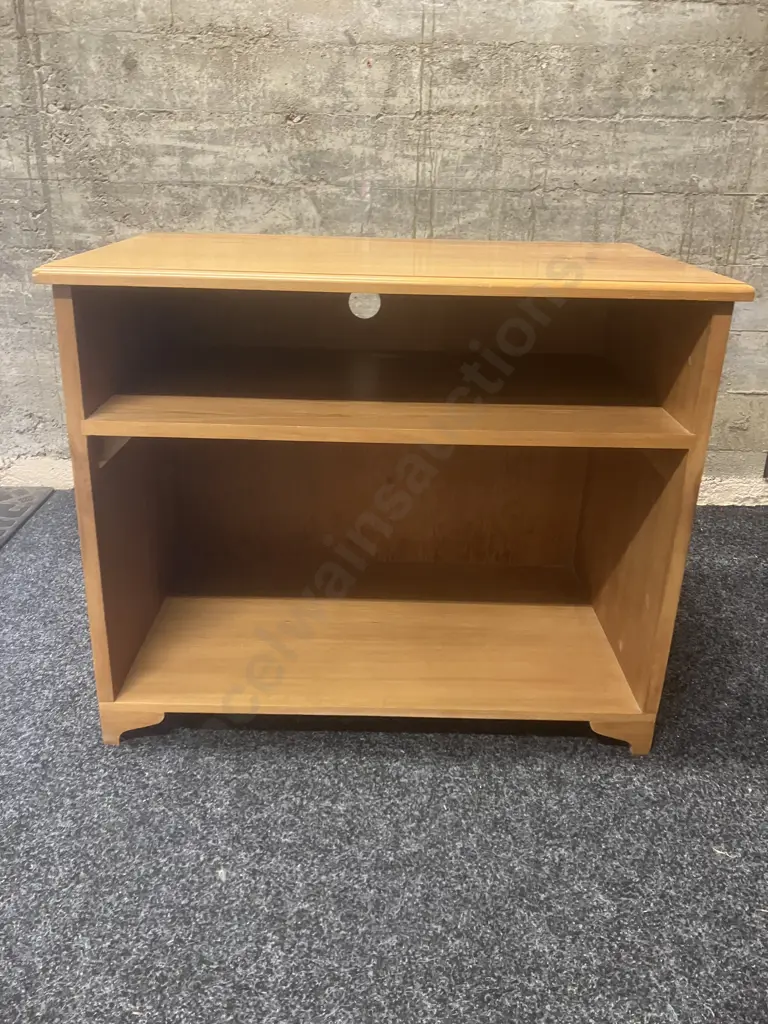 Kauri TV Stand. H62 W76 D46cm Image 1++