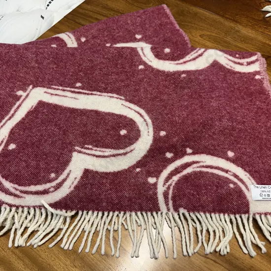 The Linen Collection 100% Woollen Throw Pink/ Cream With Love Heart Detail