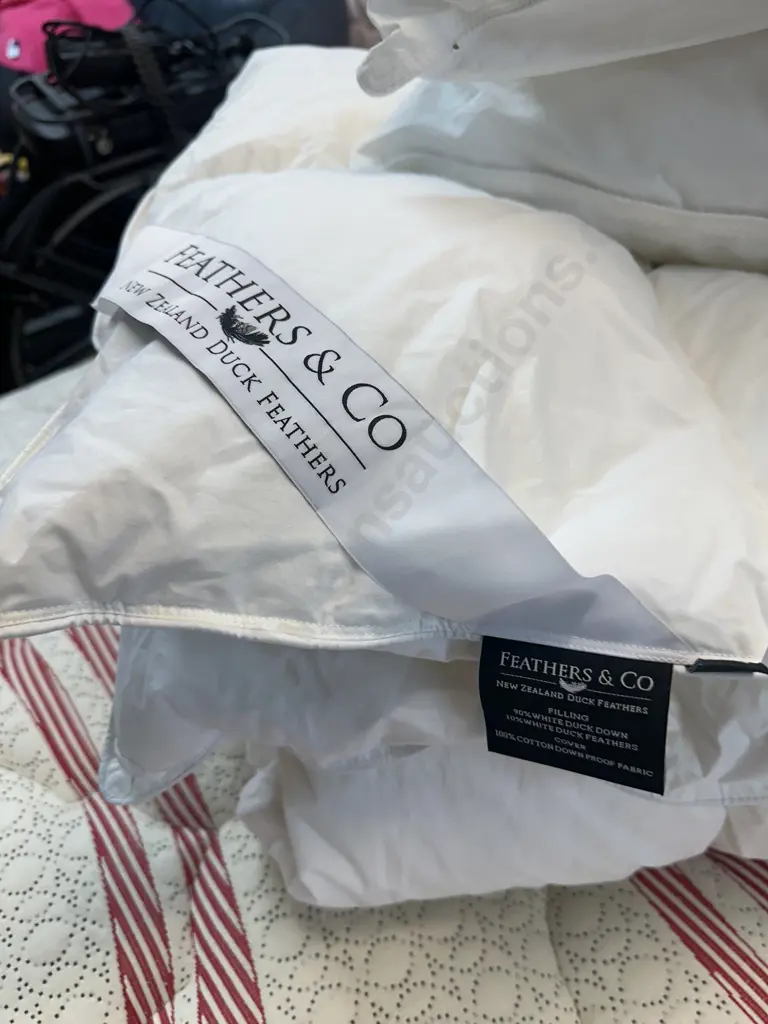 Feathers & Co King Size Duvet Inner New Zealand Duck Feathers With 2 Pillows Image 1++