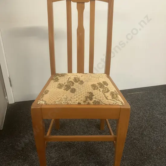 Rimu Dining Chair