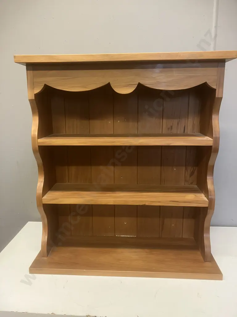 Rimu 3 Tier Wall Hung Shelf, Tongue & Groove Back. H64 W58 D22cm Image 1++