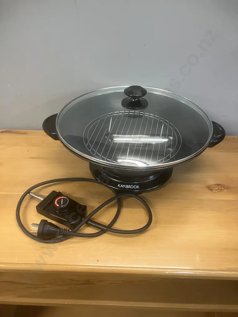 Kambrook Electric Wok KEW004 Image 1++