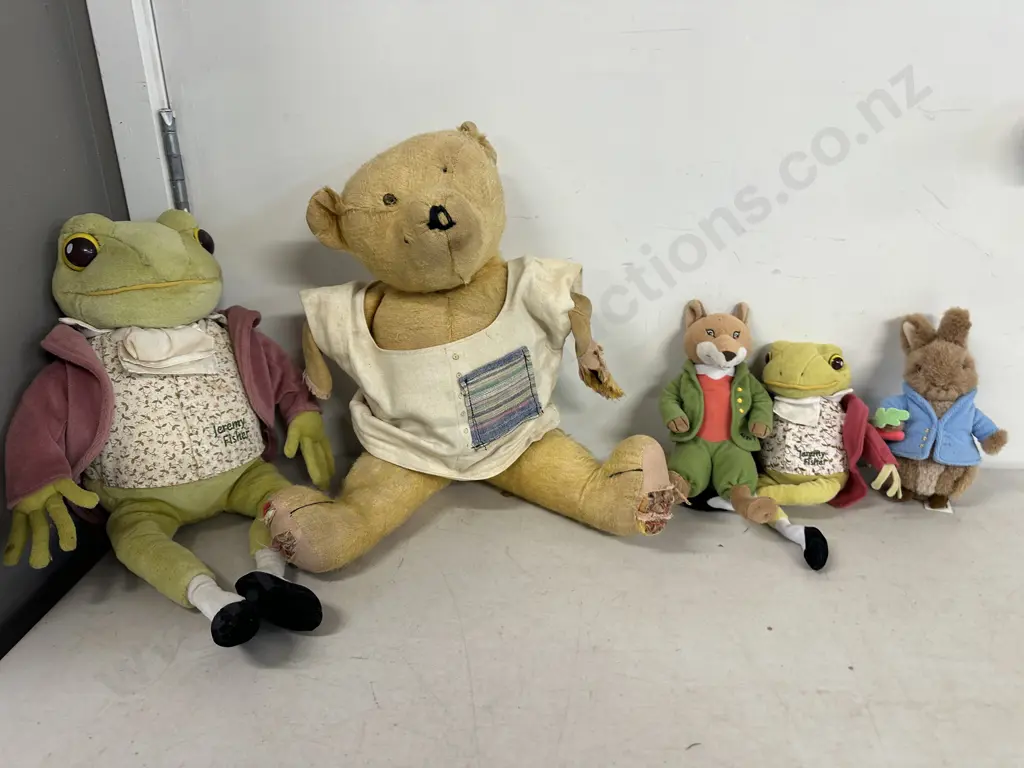 Selection Of Plush Toys Including Teddy Bear Image 1++