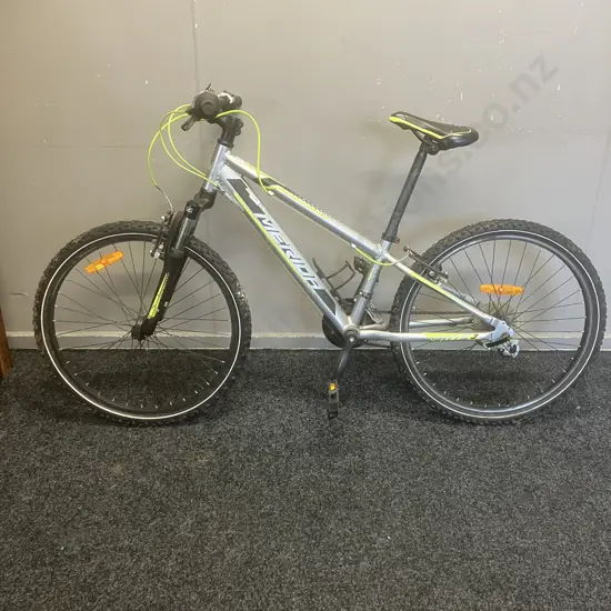 Merida Matts J24 Bike - Grey & Lime Colours