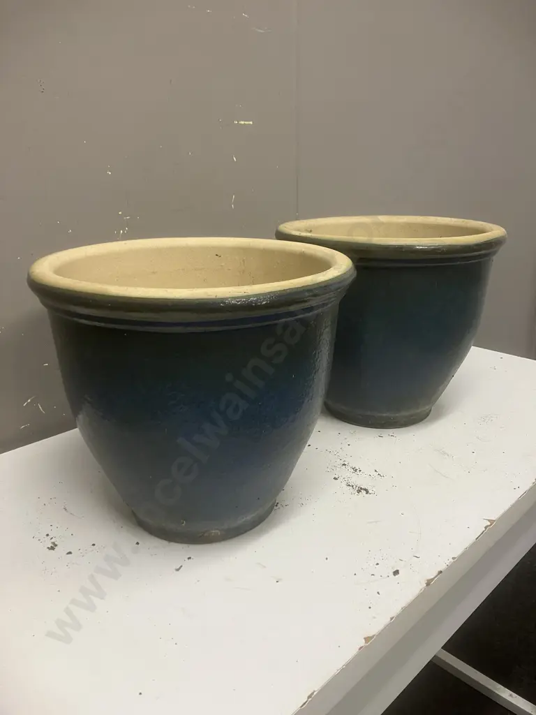 Pair of Blue Garden Pots. 26 x 30cm Image 1++
