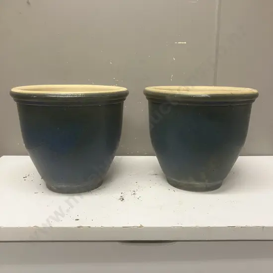 Pair of Blue Garden Pots. 26 x 30cm