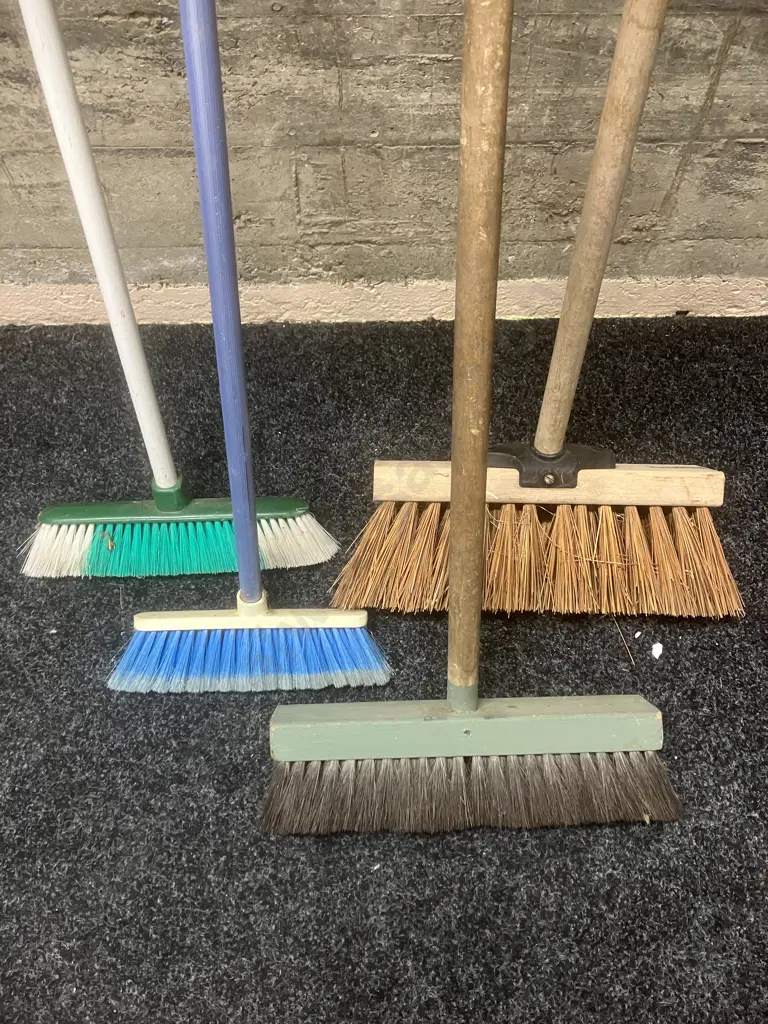 Four Brooms Image 1++