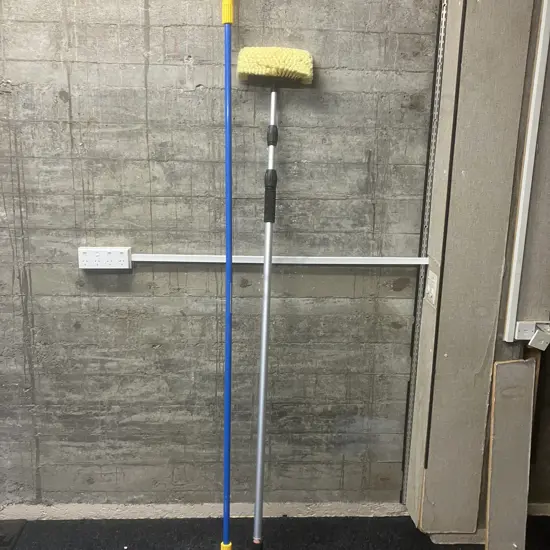 Raven Telescopic Water Brush & Telescopic Water Brush