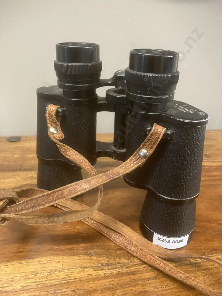 Vintage Carton Japanese Binoculars 7 x 35, Coated Optics #574284 Image 1++