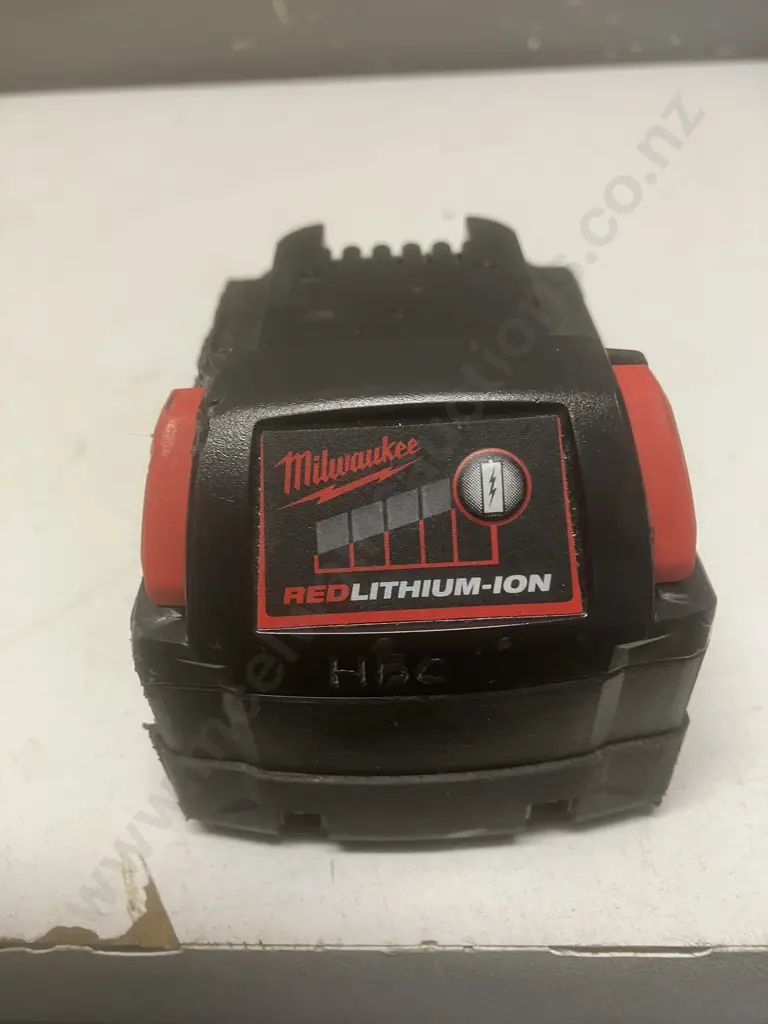 Milwaukee 5.0Ah Red Lithium-Ion M18 Battery Image 1++