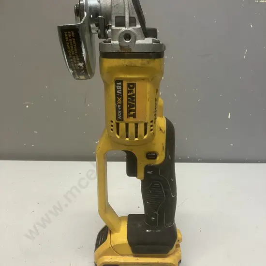 DeWalt DCG412-Xe 18V XR Li-Ion Cordless 125mm (5") Angle Grinder With 5.0Ah Battery (No Charger)