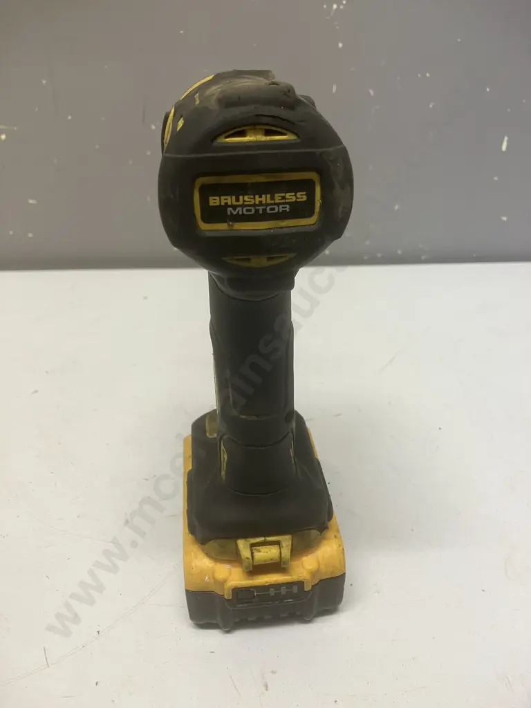 DeWalt DCF787 18V XR Cordless Brushless Impact Driver With 5.0Ah Battery & Box With Bits (No Charger) Image 1++