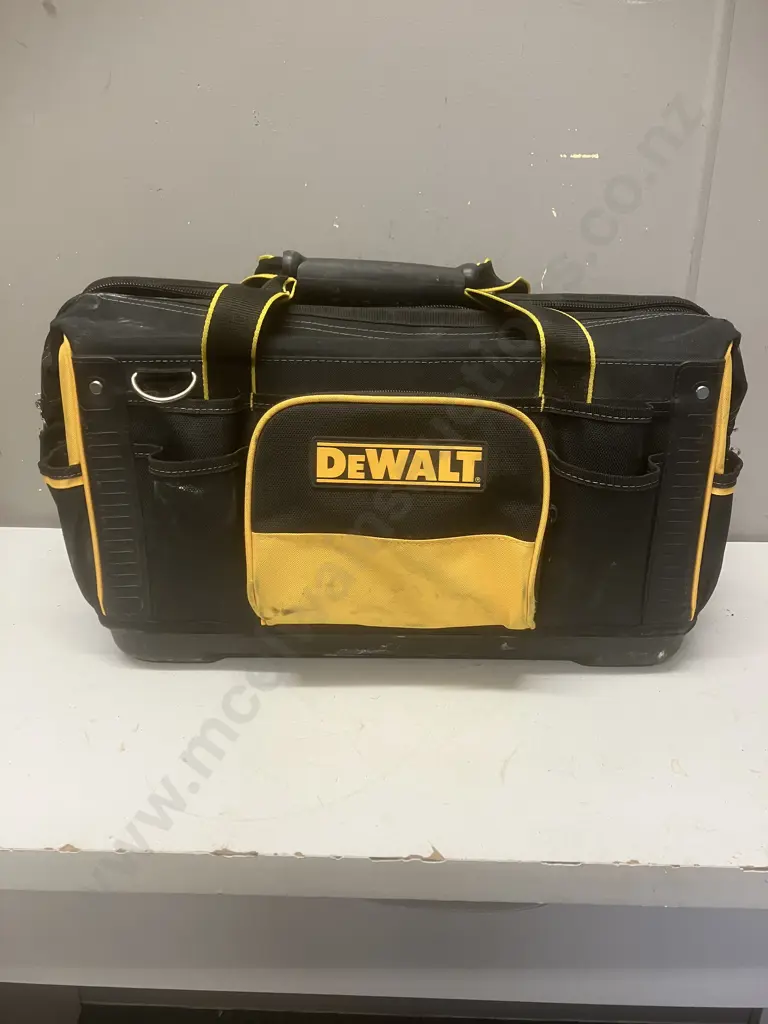 DeWalt Open Mouth Tool Bag Image 1++